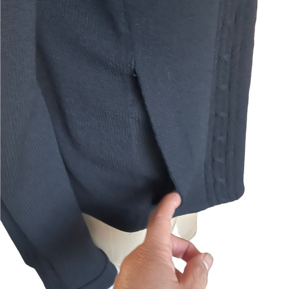 St. John sport Jackets & Coats Knit Zip Front Blazer size L - Picture 9 of 12